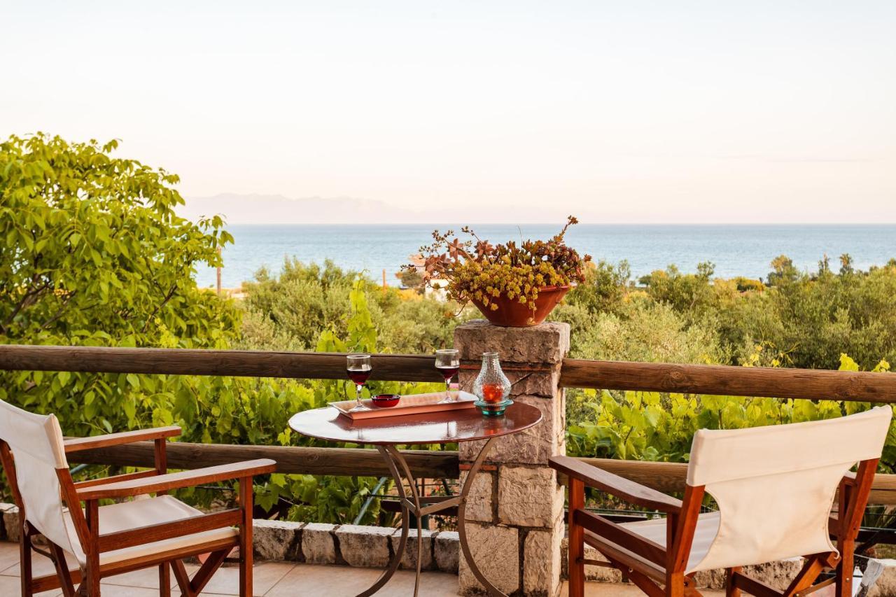 Petalidi Olive Garden Stone House Near The Beach 외부 사진