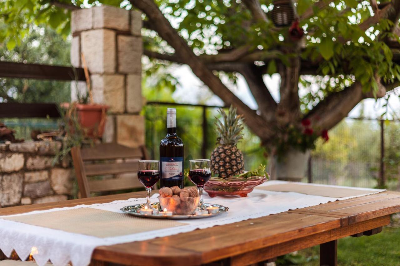 Petalidi Olive Garden Stone House Near The Beach 외부 사진