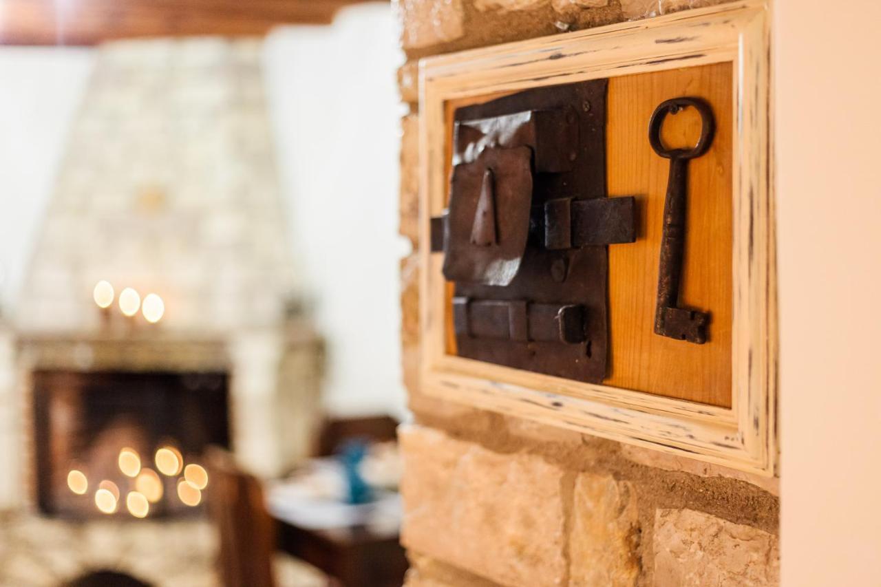 Petalidi Olive Garden Stone House Near The Beach 외부 사진