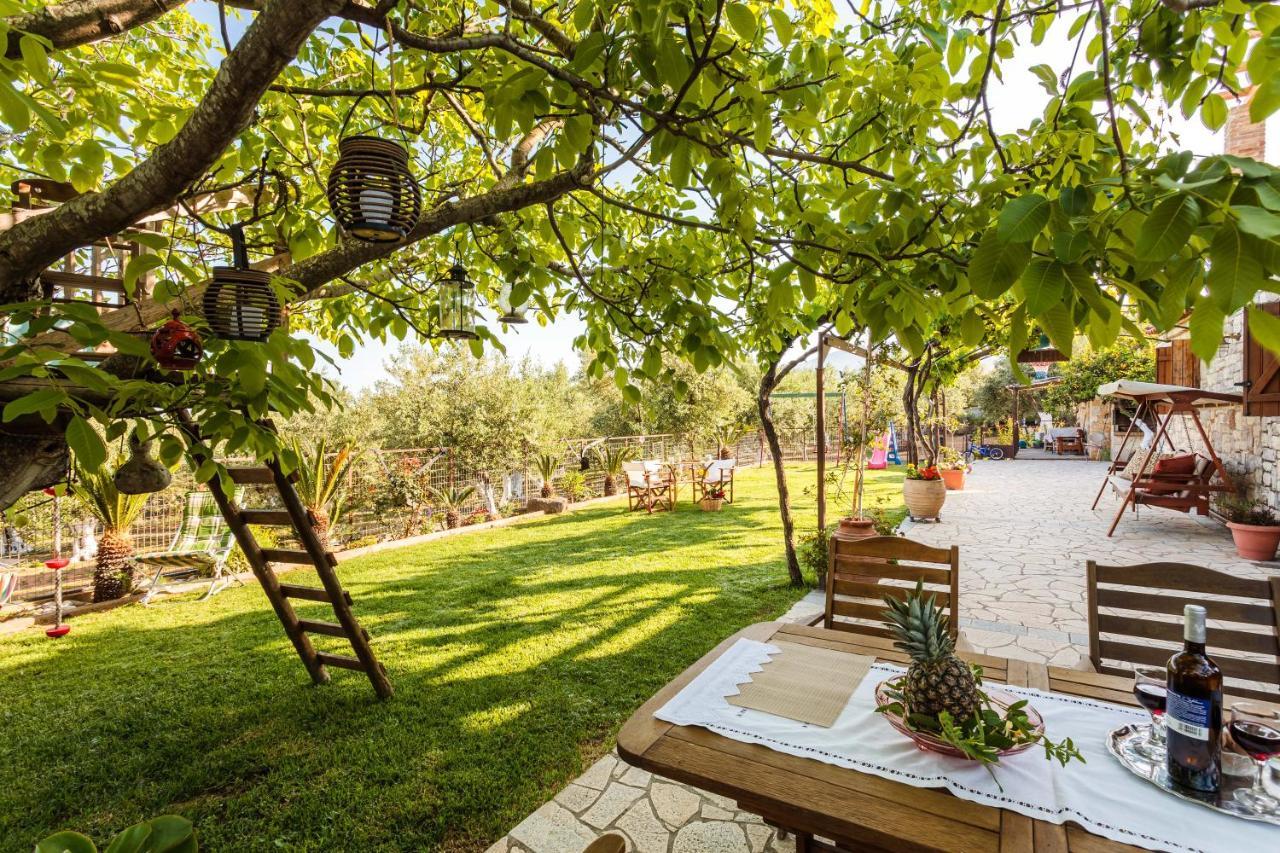 Petalidi Olive Garden Stone House Near The Beach 외부 사진