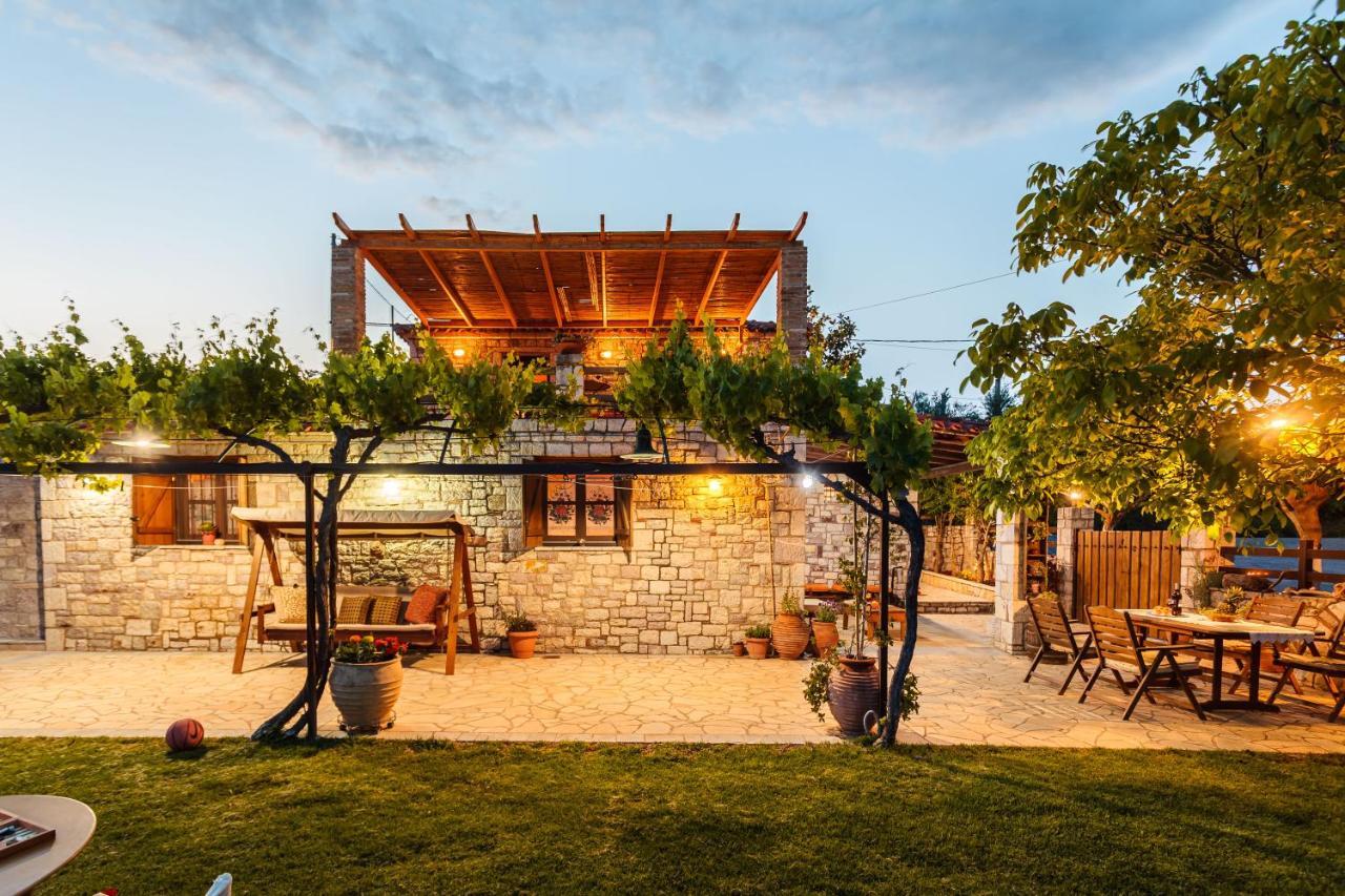 Petalidi Olive Garden Stone House Near The Beach 외부 사진