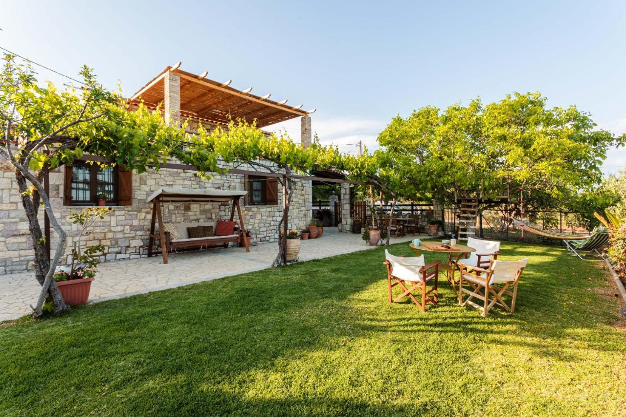 Petalidi Olive Garden Stone House Near The Beach 외부 사진