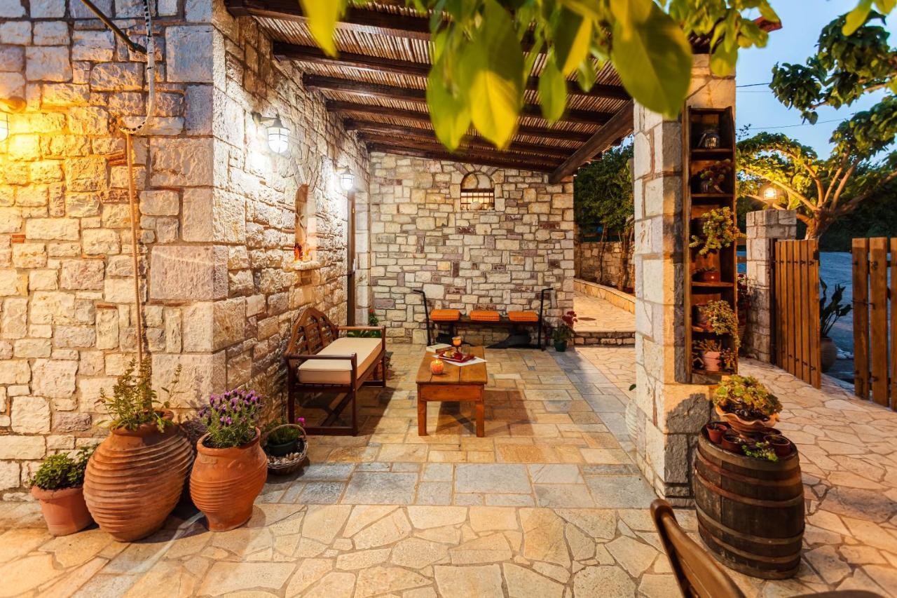 Petalidi Olive Garden Stone House Near The Beach 외부 사진