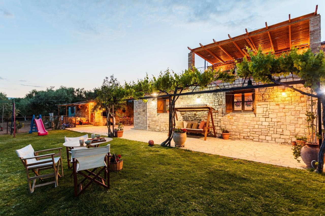 Petalidi Olive Garden Stone House Near The Beach 외부 사진