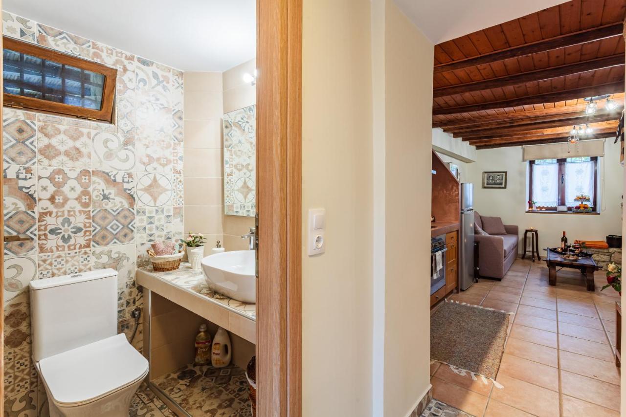 Petalidi Olive Garden Stone House Near The Beach 외부 사진